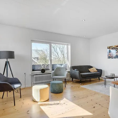 2 Bedroom Amazing In Nyaraló